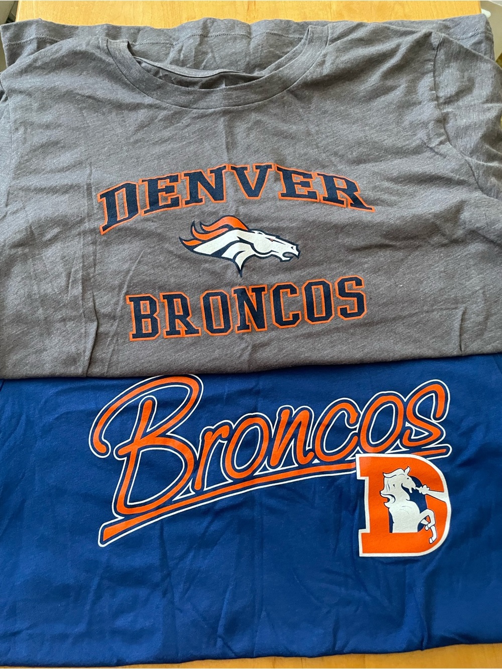 Bundle Of 2 Women’s NFL Denver Broncos T Shirts Large. New!
